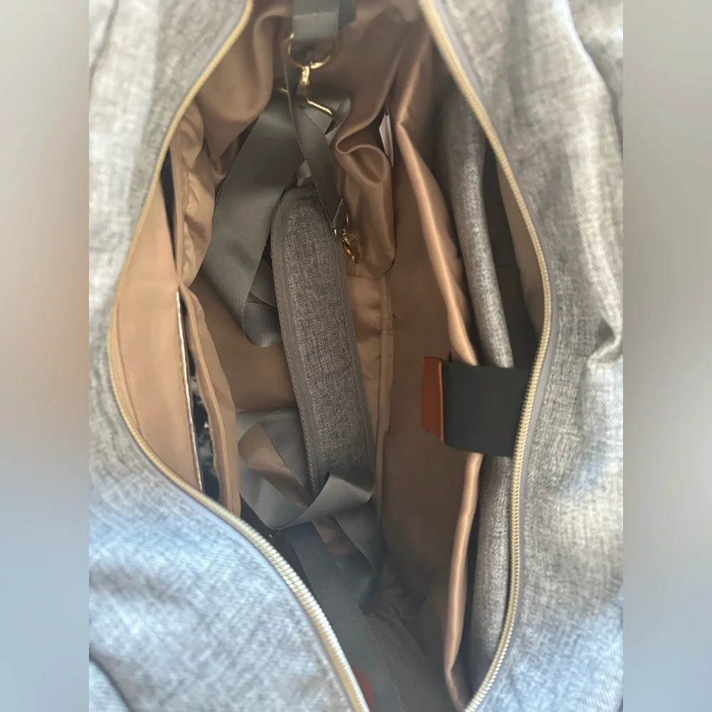 Mommore Diaper Bag